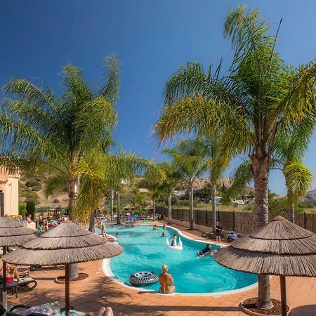 Luz Casas- Bayluz Apart,Pool,Beach, Tennis, Wifi,Aircon エクステリア 写真